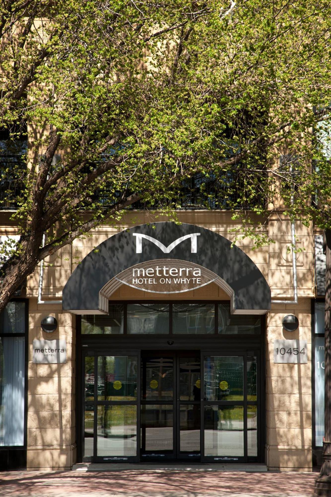 Metterra Hotel On Whyte Edmonton Exterior photo
